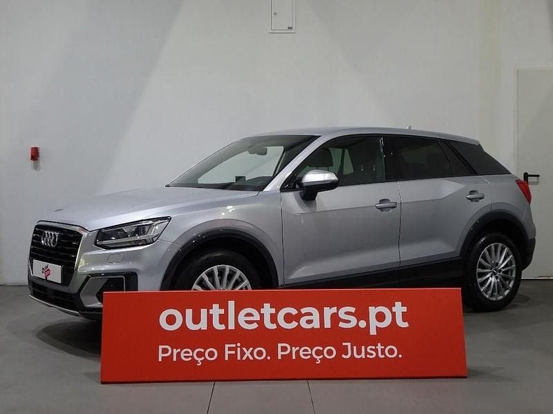 Cinzento claro Usado 2018 Audi Q2 Design SUV | € 21.490 (Preço justo) - Imagem 1/4