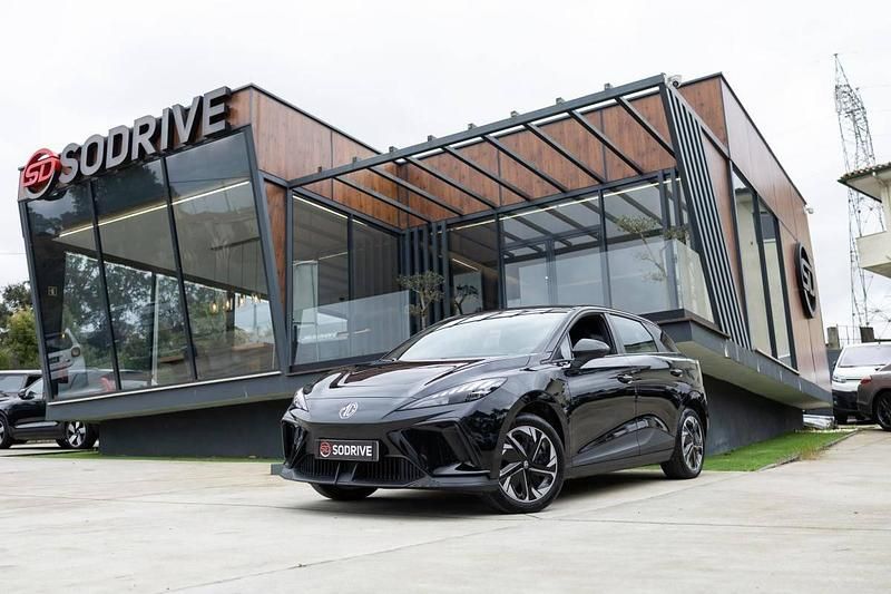 Preto Usado 2023 MG MG4 EV Citadino | € 19.900 (Preço justo) - Imagem 1/4