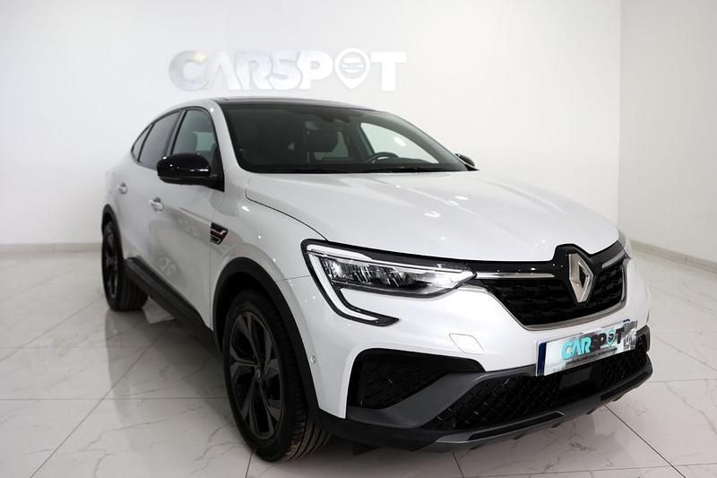 Branco Usado 2023 Renault Arkana R.S. SUV | € 24.980 (Bom preço) - Imagem 1/4
