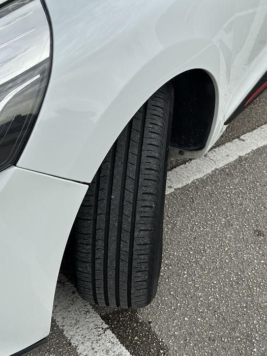 Usado Renault Clio IV 90 HP (66 kW) 2013 Sedan