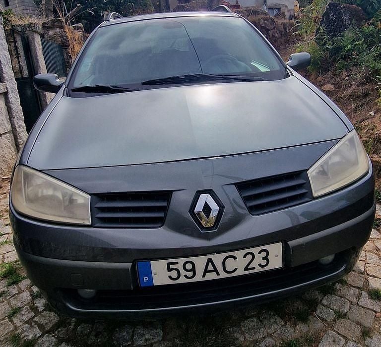 Usado 2005 Renault Mégane II Sedan | € 2.200 (Preço justo) - Imagem 1/4