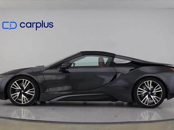 Usado BMW i8 374 HP (275 kW) 2020 Preto Cabrios