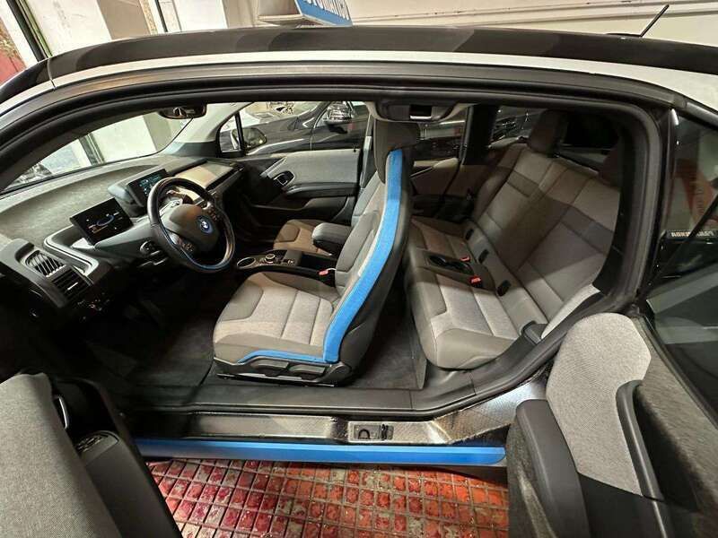 Usado BMW i3 125 kW (170 HP) 2020 Cinza Citadino
