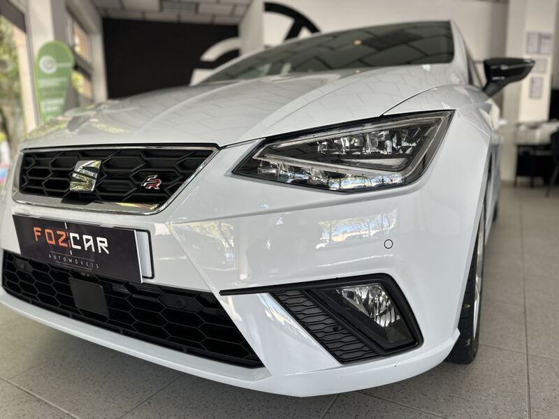Branco Usado 2021 Seat Ibiza FR | € 16.950 (Preço elevado) - Imagem 1/4