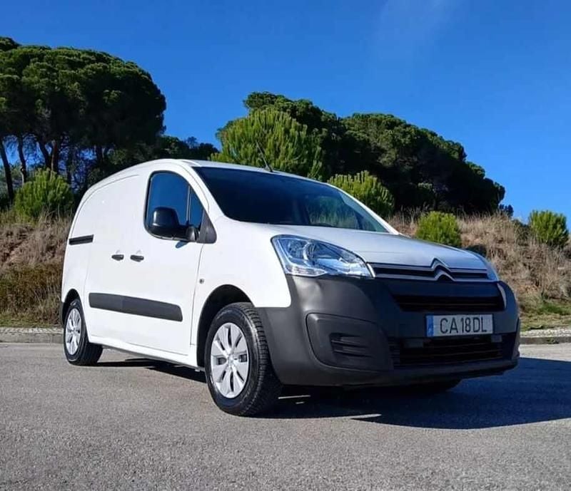 Usado Citroën Berlingo 100 HP (73 kW) 2018 Branco Monovolume