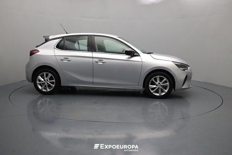 Usado Opel Corsa Elegance 100 HP (73 kW) 2023 Cinza Sedan