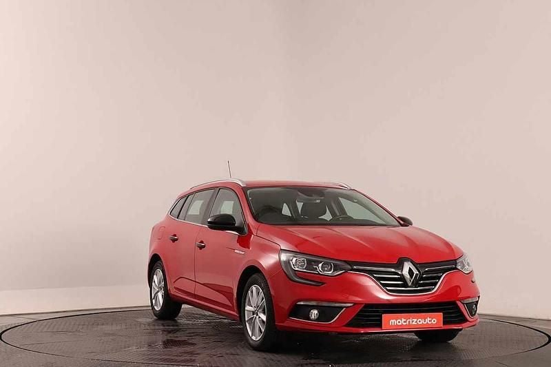 Vermelho Usado 2017 Renault Mégane GrandTour Carrinha | € 17.999 (Caro) - Imagem 1/2