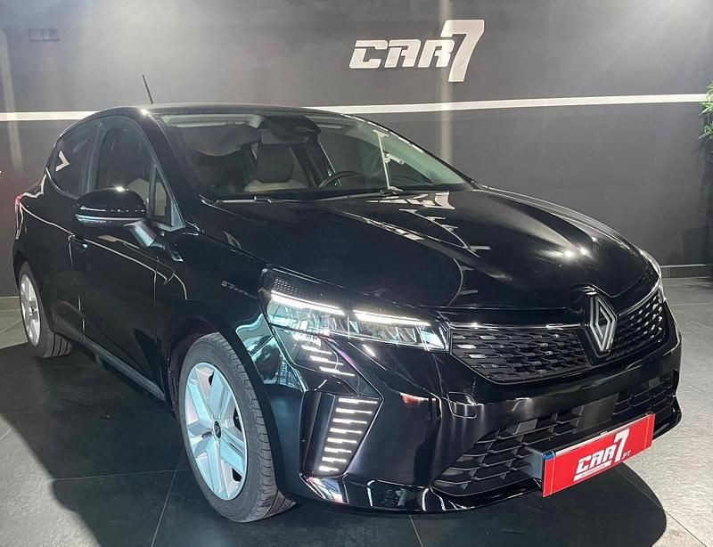 Preto Usado 2024 Renault Clio V Zen | € 18.750 (Preço justo) - Imagem 1/4