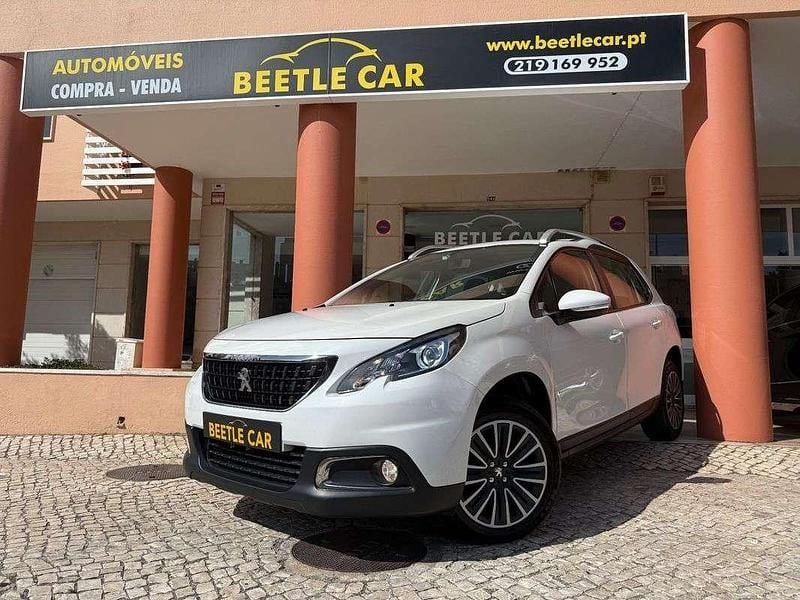 Branco Usado 2018 Peugeot 2008 SUV | € 11.900 (Bom preço) - Imagem 1/4