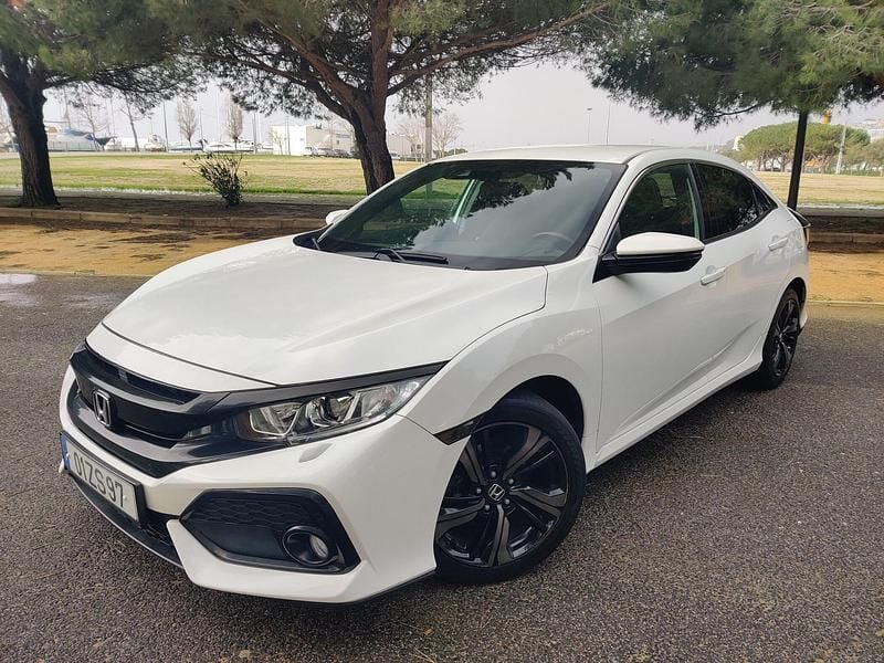 Usado Honda Civic Executive 126 HP (92 kW) 2020 Branco