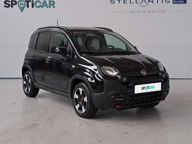 Usado Fiat Panda Cross Cross 70 HP (51 kW) 2024 Preto Citadino