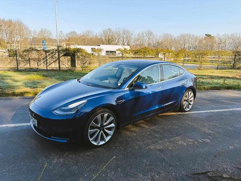 Usado Tesla Model 3 Performance 377 kW (513 HP) 2019 Azul Sedan