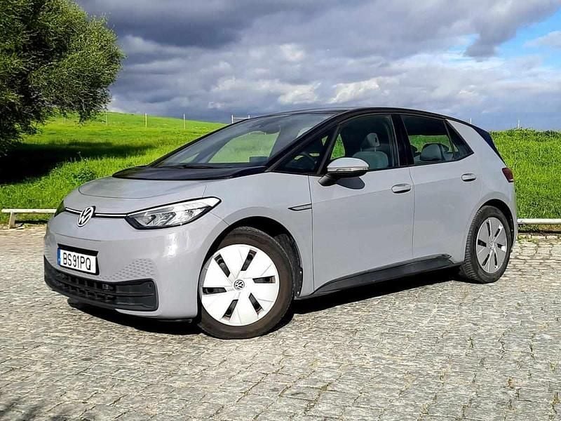 Cinzento Usado 2021 VW ID.3 Citadino | € 17.999 (Bom preço) - Imagem 1/4