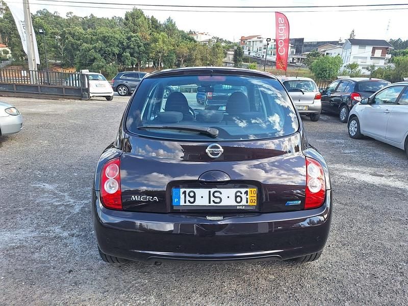 Usado Nissan Micra Acenta+ 80 HP (58 kW) 2010 Preto Citadino