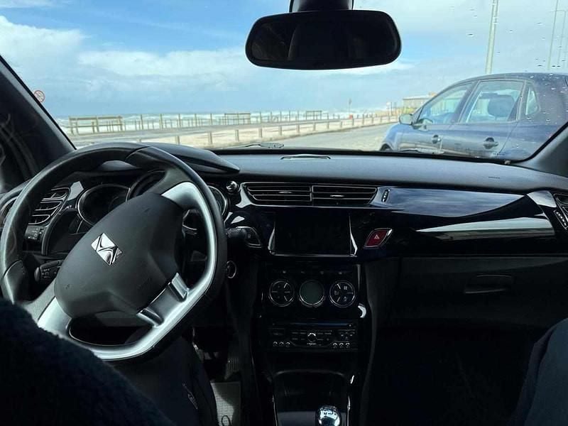 Usado Citroën DS3 92 HP (67 kW) 2014 Preto Citadino