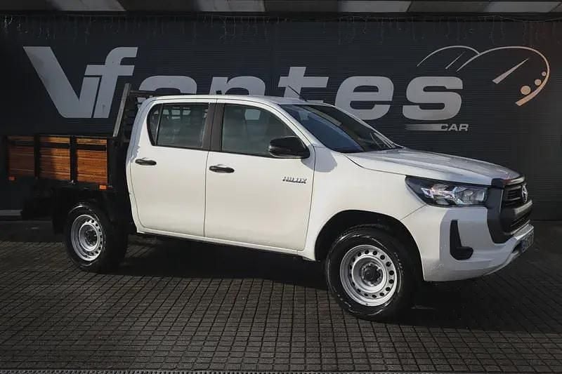 Branco Usado 2023 Toyota HiLux Pickup | € 44.900 (Caro) - Imagem 1/4