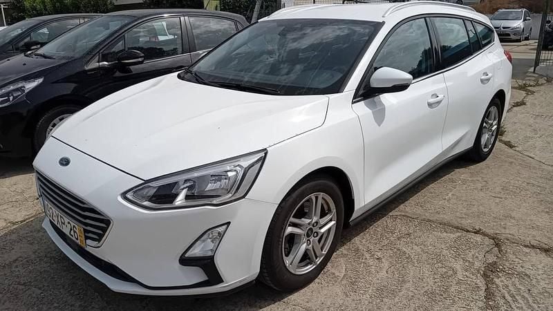 Usado Ford Focus Business Edition 100 HP (73 kW) 2019 Branco Carrinha