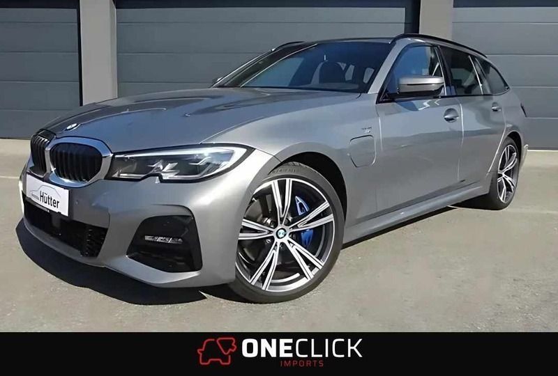 Cinzento Usado 2021 BMW 330 Carrinha | € 33.700 (Preço elevado) - Imagem 1/4