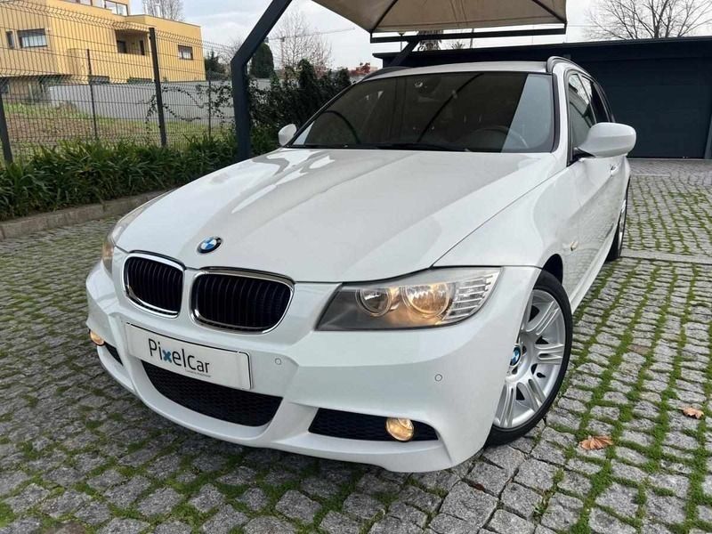 Cinzento Usado 2011 BMW 318 Carrinha | € 11.900 (Preço justo) - Imagem 1/4