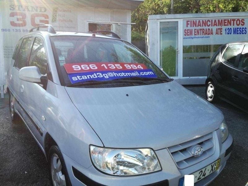 Cinza Usado 2004 Hyundai Matrix Monovolume | € 5.250 - Imagem 1/4