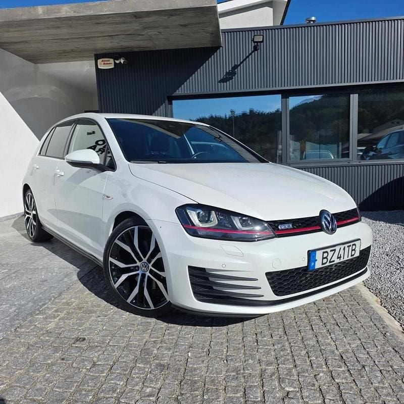 Usado VW Golf VII GTI 220 HP (161 kW) 2013 Branco Citadino