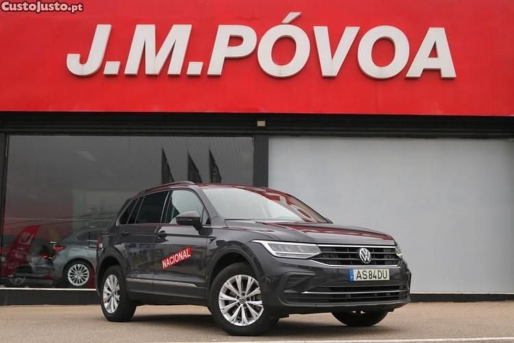 Cinza Usado 2022 VW Tiguan Life SUV | € 23.990 (Bom preço) - Imagem 1/1