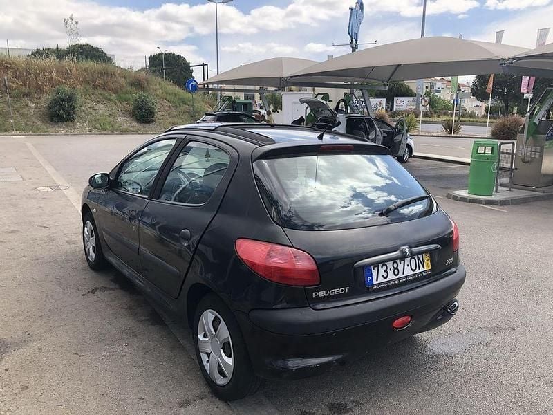 Usado 1999 Peugeot 206 Sedan | € 1.500 (Preço justo) - Imagem 1/4