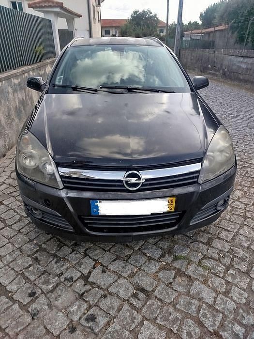Usado 2006 Opel Astra Sedan | € 1.350 (Bom preço) - Imagem 1/4
