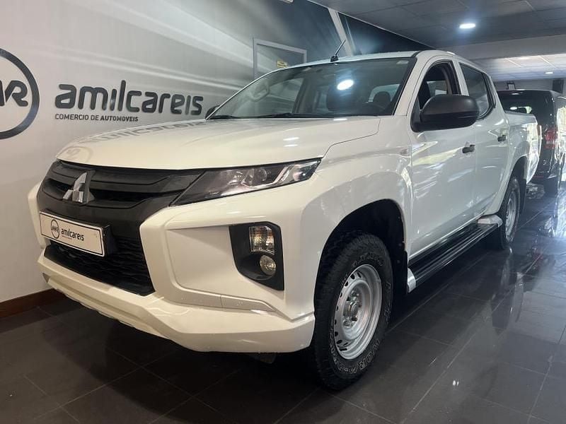 Usado Mitsubishi L200 150 HP (110 kW) 2021 Branco Pickup