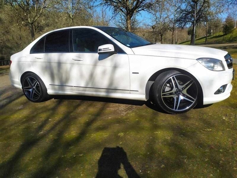 Usado Mercedes C250 204 HP (150 kW) 2009 Branco Sedan