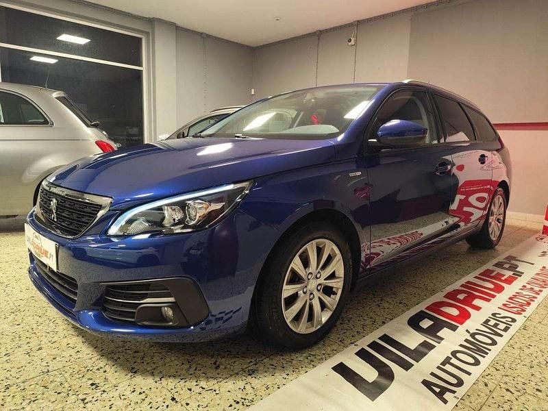 Azul Usado 2020 Peugeot 308 SW Carrinha | € 13.980 (Super Preço) - Imagem 1/4