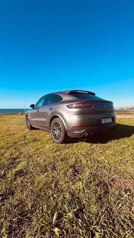 Usado Porsche Cayenne Platinum Edition 462 HP (339 kW) 2019 Cinzento SUV