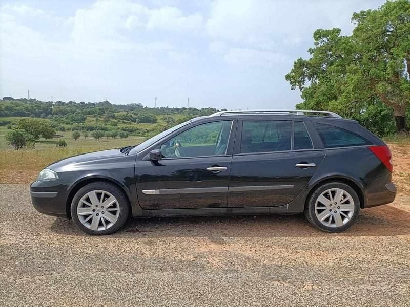 Preto Usado 2006 Renault Laguna II Carrinha | € 5.450 - Imagem 1/4