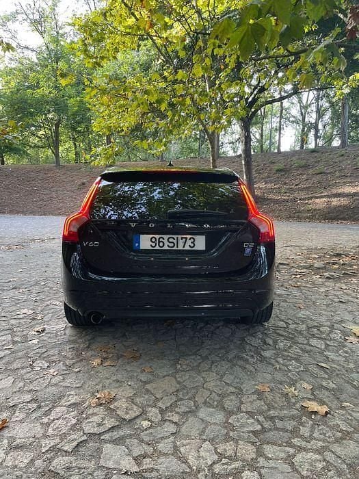 Usado Volvo V60 120 HP (88 kW) 2017 Carrinha
