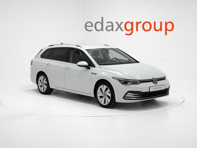 Branco Usado 2020 VW Golf VII Comfortline Carrinha | € 20.490 (Preço justo) - Imagem 1/4