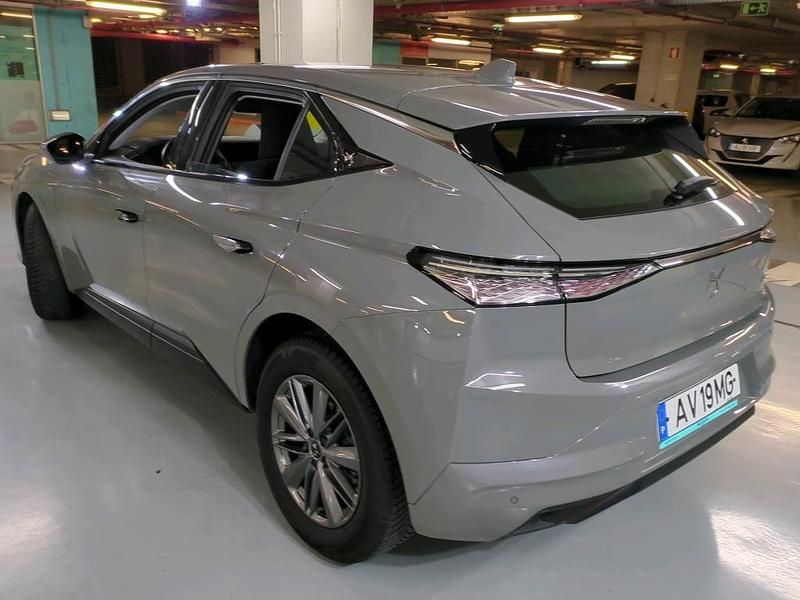 Usado DS Automobiles DS4 Bastille Plus 130 HP (95 kW) 2022 Cinza SUV