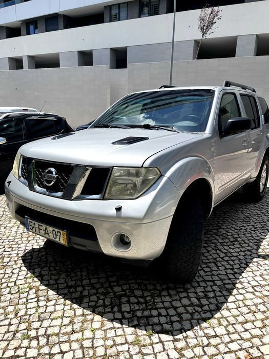 Usado 2007 Nissan Pathfinder SUV | € 18.400 - Imagem 1/4