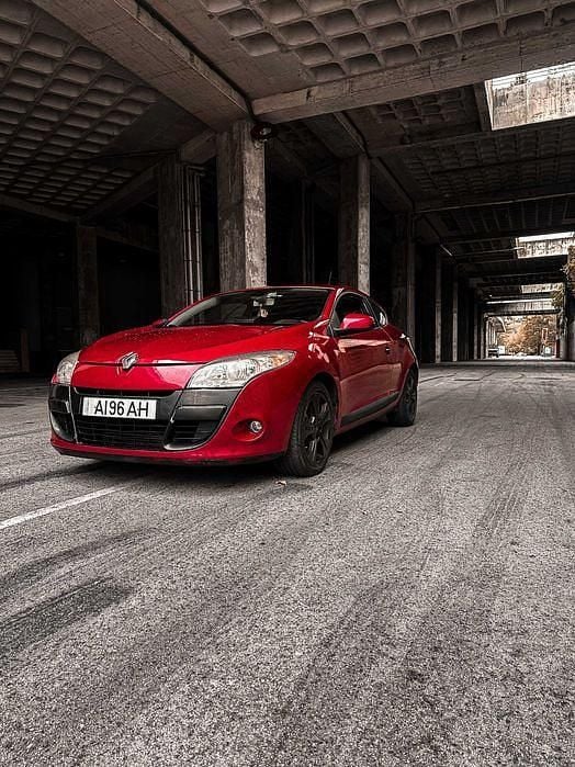 Usado 2009 Renault Mégane III Dynamique Coupé | € 6.500 (Preço elevado) - Imagem 1/4