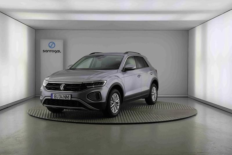 Prateado Usado 2024 VW T-Roc Life SUV | € 23.490 (Preço justo) - Imagem 1/4