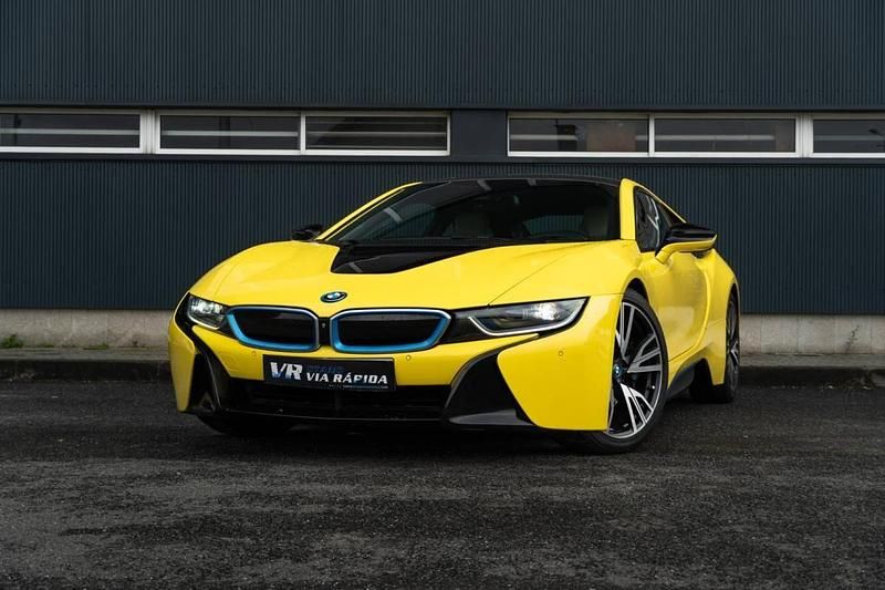Usado BMW i8 Performance 362 HP (266 kW) 2015 Cinza Coupé