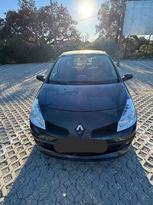 Usado 2008 Renault Clio II Sedan | € 2.150 (Super Preço) - Imagem 1/4