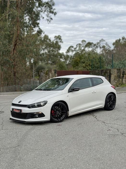 Usado 2010 VW Scirocco R-line Coupé | € 12.950 (Preço justo) - Imagem 1/4