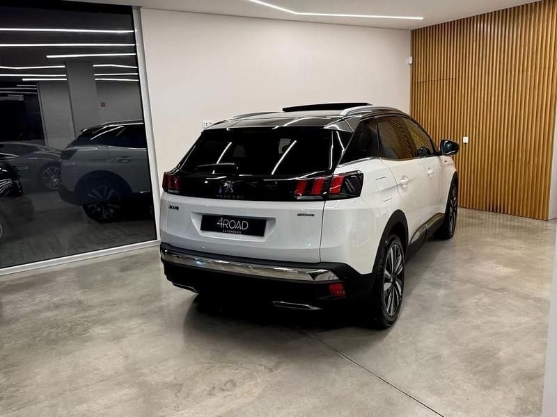 Usado Peugeot 3008 GT-line 120 HP (88 kW) 2018 Branco SUV