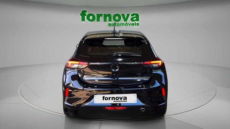 Usado Opel Corsa 100 HP (73 kW) 2024 Preto Citadino