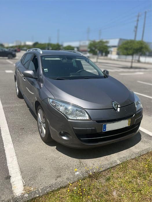 Usado 2009 Renault Mégane III Sedan | € 5.700 (Preço elevado) - Imagem 1/4