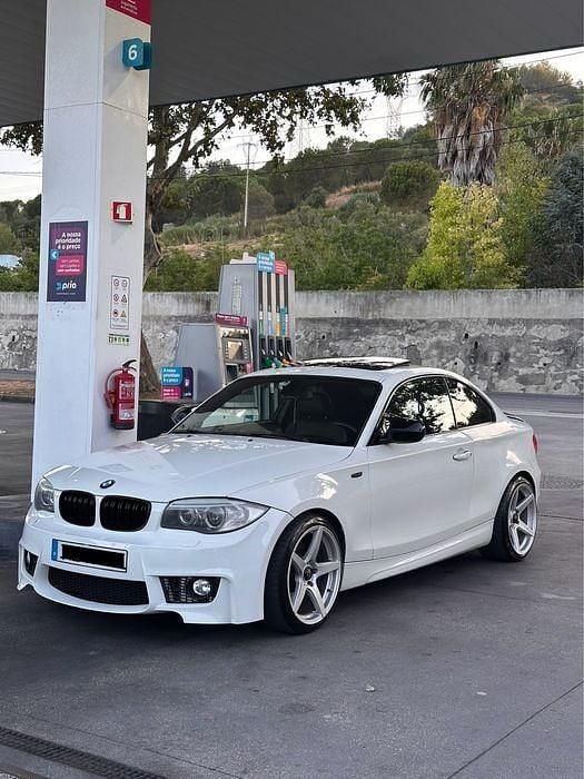Usado 2011 BMW 123 Citadino | € 13.500 - Imagem 1/4