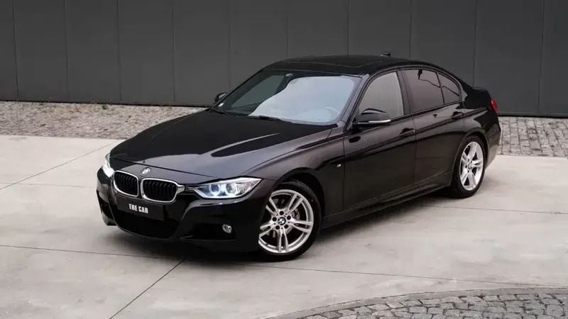 Preto Usado 2014 BMW 320 Sedan | € 18.900 (Preço justo) - Imagem 1/4