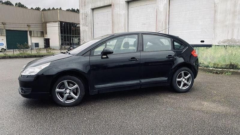 Usado Citroën C4 110 HP (80 kW) 2007 Sedan