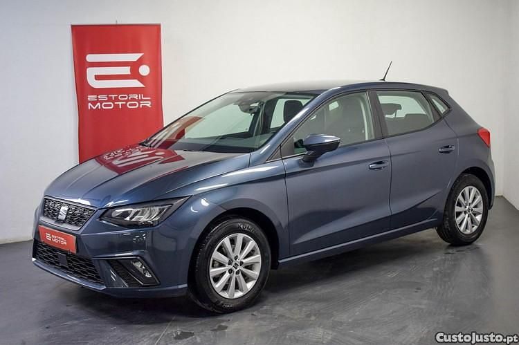 Cinza Usado 2023 Seat Ibiza Style Citadino | € 14.500 (Preço justo) - Imagem 1/1