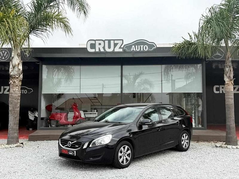 Preto Usado 2012 Volvo V60 Carrinha | € 8.999 (Bom preço) - Imagem 1/4